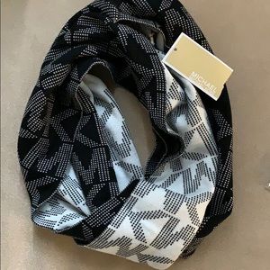 Michael Kors scarf